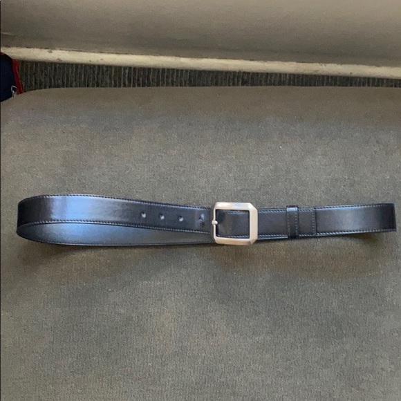 Men’s leather Prada belt - Picture 2 of 5